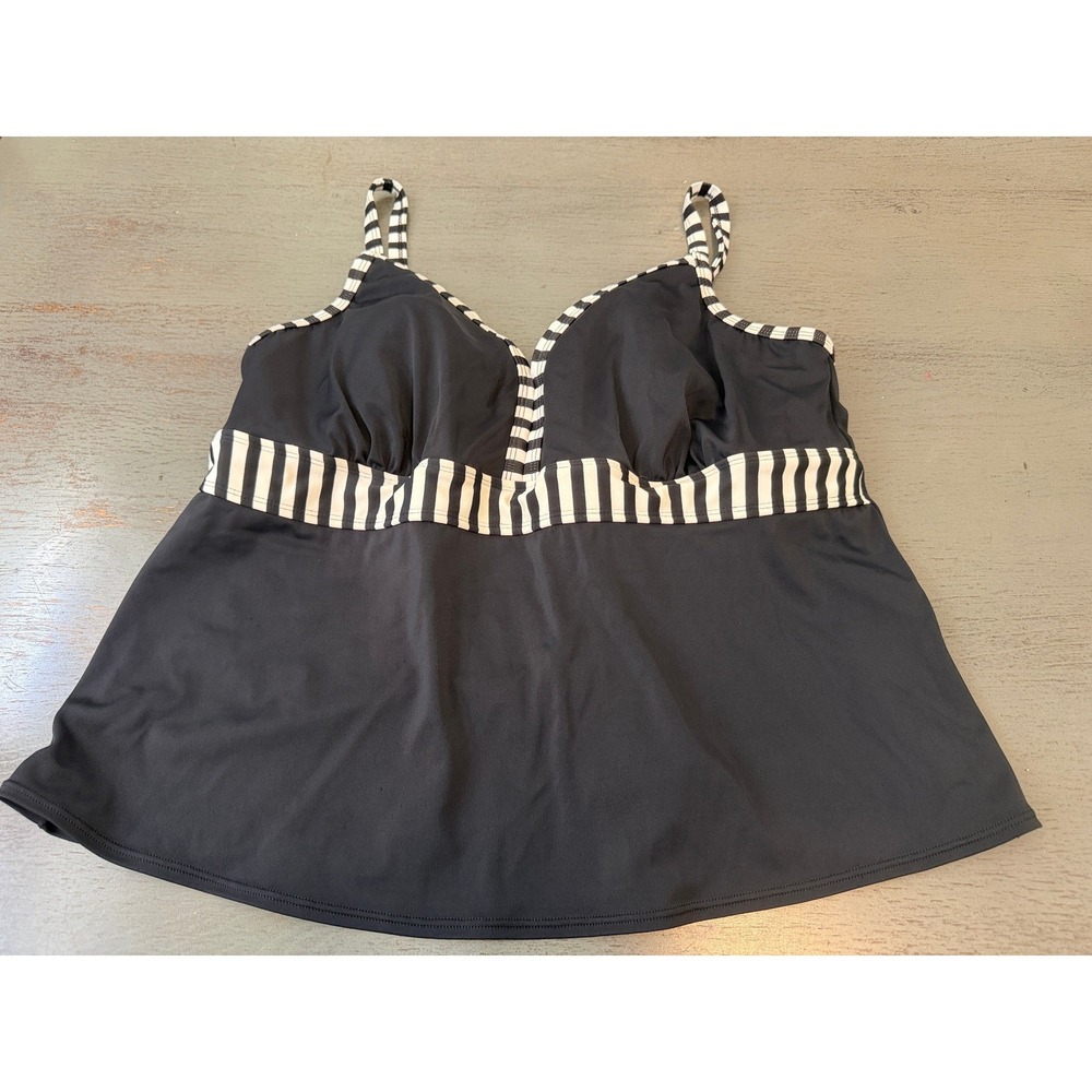 Avenue Black Striped Trim Tankini Swim Top Plus Size 16 V-Neck Padded P1104383